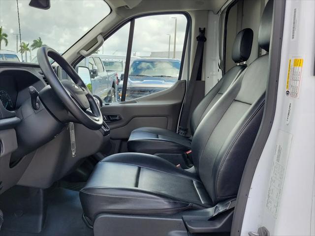 2023 Ford Transit Cutaway T-350