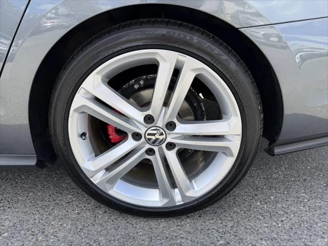 2017 Volkswagen Jetta GLI