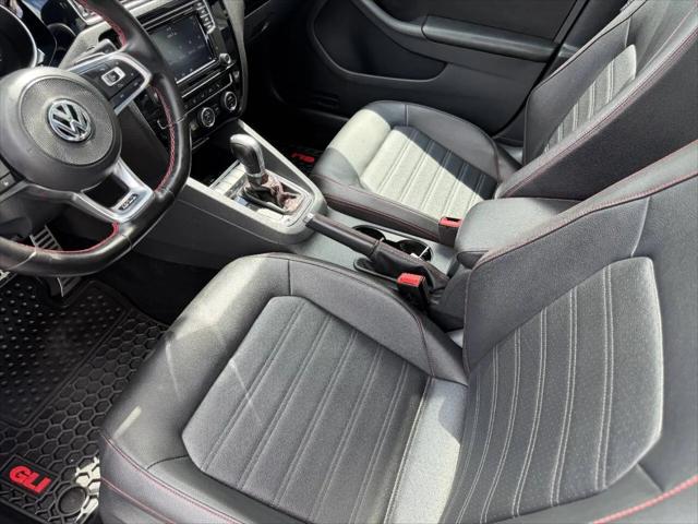2017 Volkswagen Jetta GLI