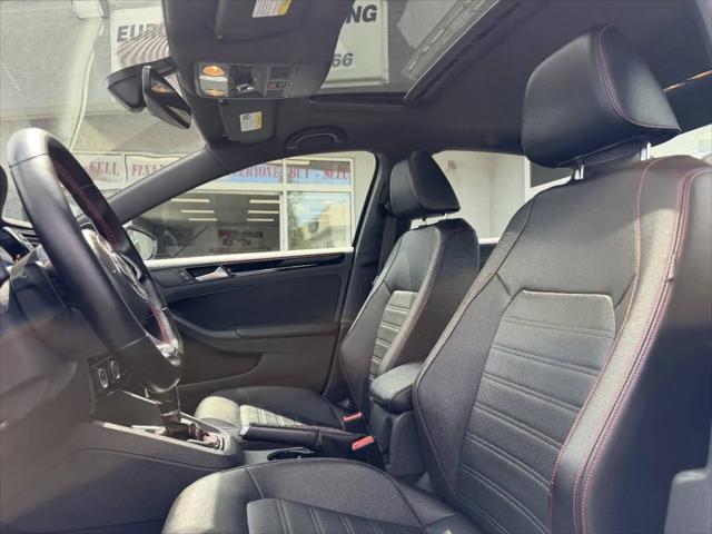 2017 Volkswagen Jetta GLI