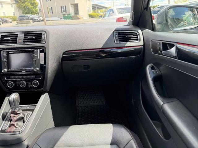 2017 Volkswagen Jetta GLI