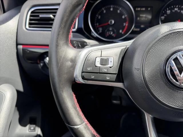 2017 Volkswagen Jetta GLI