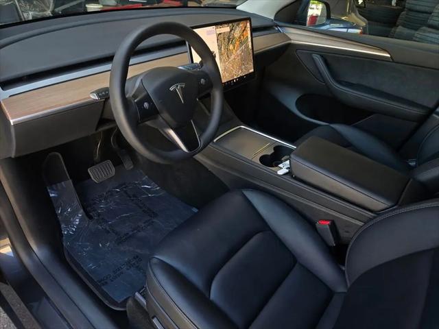 2024 Tesla Model Y Long Range Dual Motor All-Wheel Drive