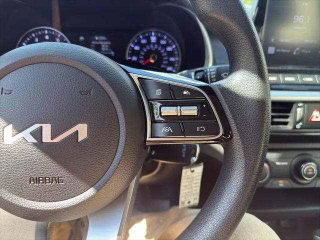 2023 Kia Forte LXS