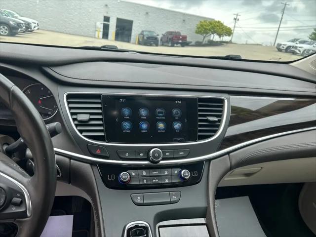2017 Buick LaCrosse Essence