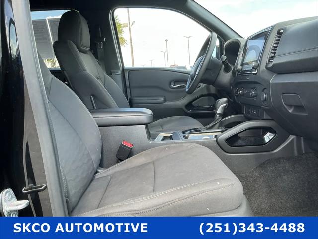 2023 Nissan Frontier Crew Cab SV 4x4