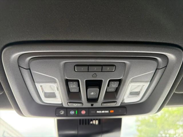 2024 Chevrolet Silverado 1500 4WD Crew Cab Short Bed High Country
