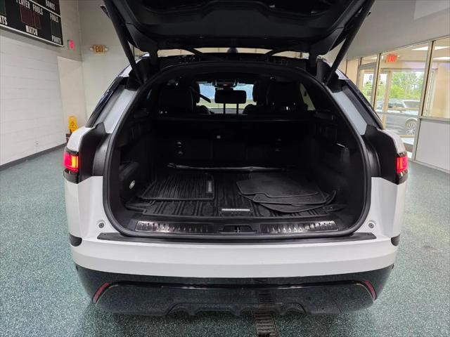 2022 Land Rover Range Rover Velar P250 R-Dynamic S