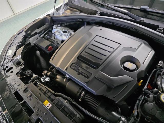 2022 Land Rover Range Rover Velar P250 R-Dynamic S