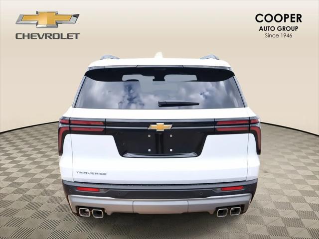 2026 Chevrolet Traverse FWD LT