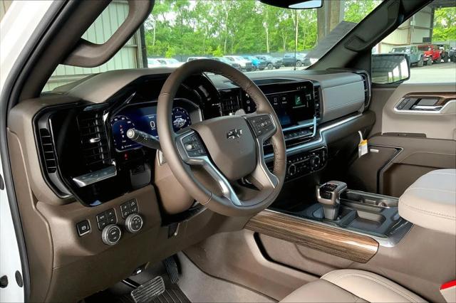 2026 Chevrolet Silverado 1500 4WD Crew Cab Short Bed RST