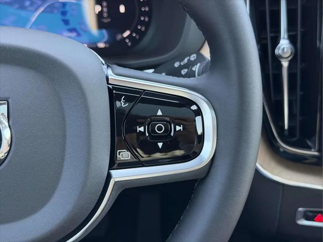 2026 Volvo XC60 B5 Core