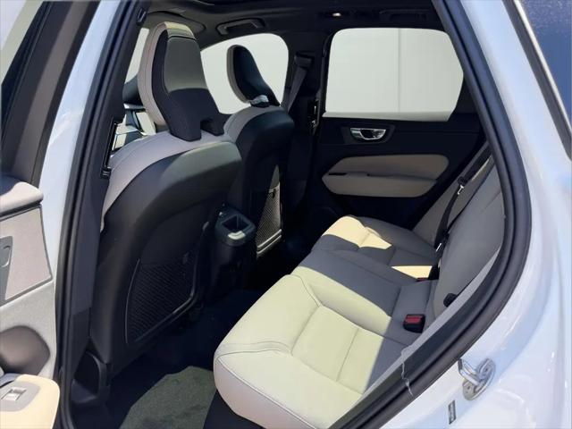 2026 Volvo XC60 B5 Core