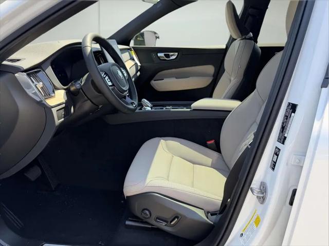 2026 Volvo XC60 B5 Core