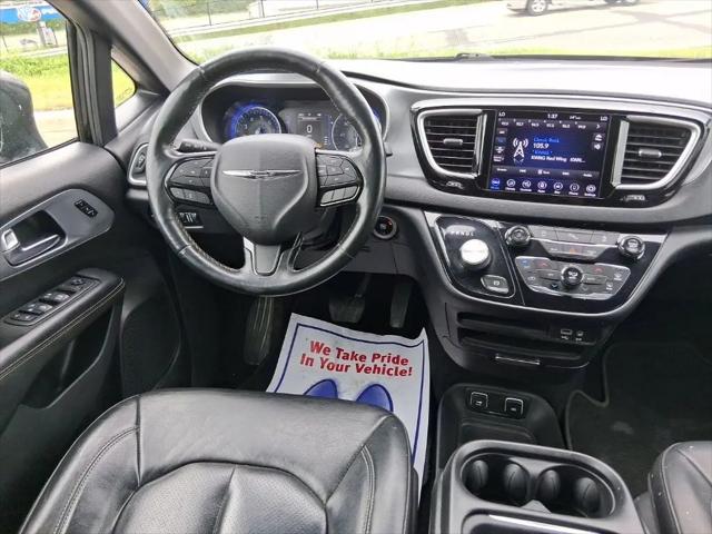2020 Chrysler Pacifica Touring L