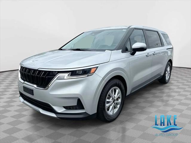 2023 Kia Carnival MPV LX Seat Package for sale in Milwaukee, WI