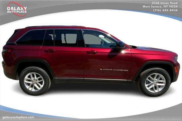 2023 Jeep Grand Cherokee Laredo 4x4