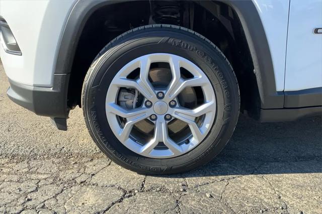 2024 Jeep Compass Latitude 4x4