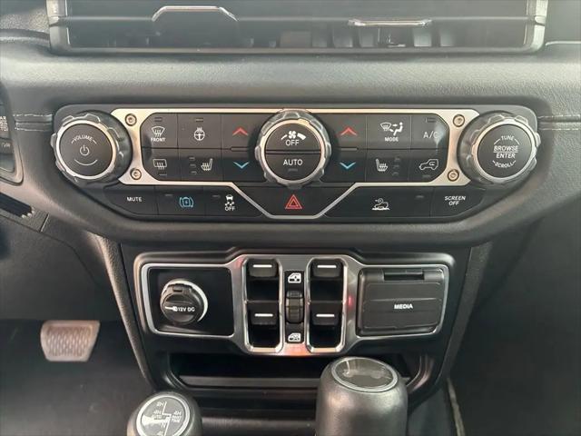 2024 Jeep Wrangler 4xe Sahara 4xe