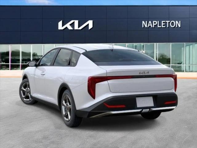 2026 Kia K4 LXS