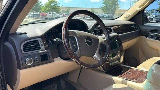 2010 GMC Yukon XL Denali