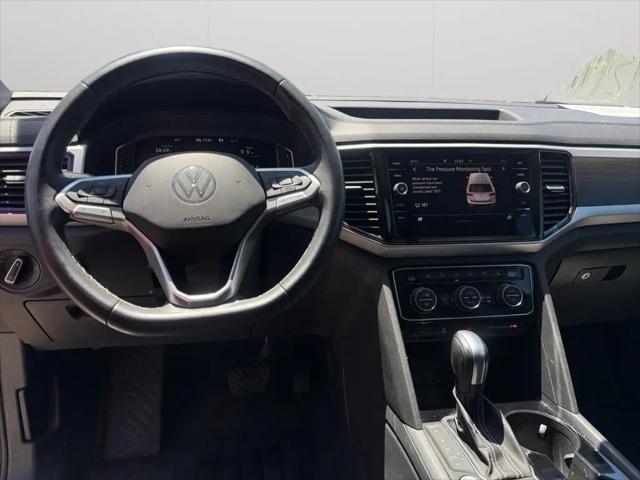 2022 Volkswagen Atlas 3.6L V6 SE w/Technology
