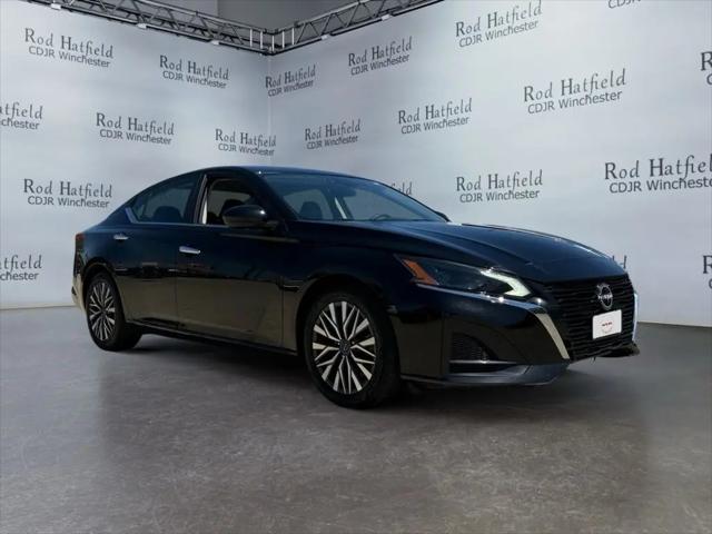 2023 Nissan Altima SV FWD