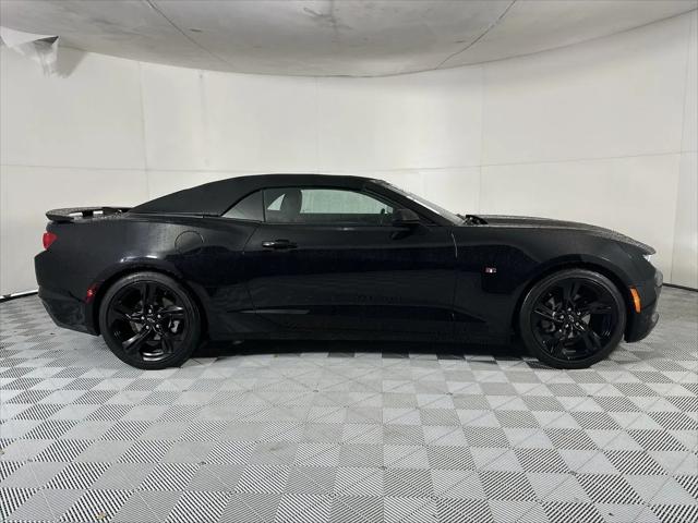 2023 Chevrolet Camaro RWD Convertible 2LT