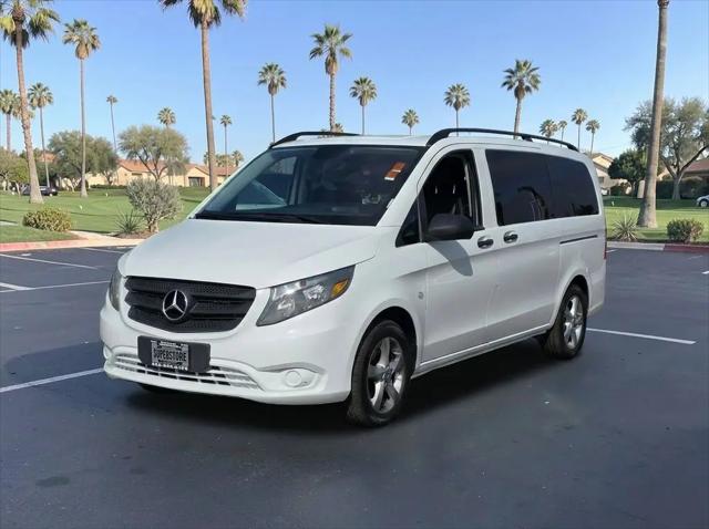 2016 Mercedes-Benz Metris Standard