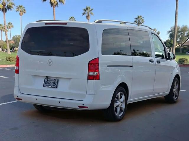 2016 Mercedes-Benz Metris Standard