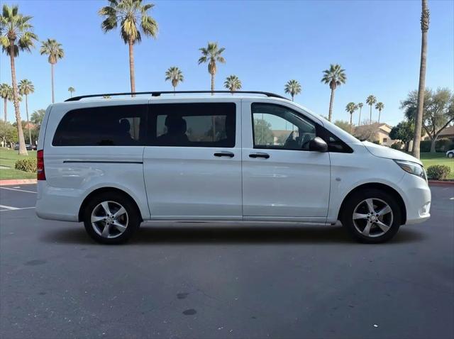2016 Mercedes-Benz Metris Standard