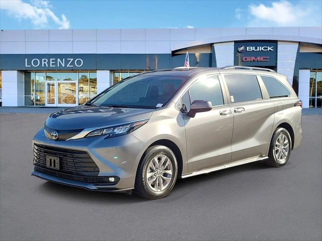 2026 Toyota Sienna XLE for sale in Doral, FL
