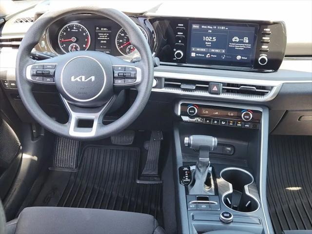 2023 Kia K5 LXS