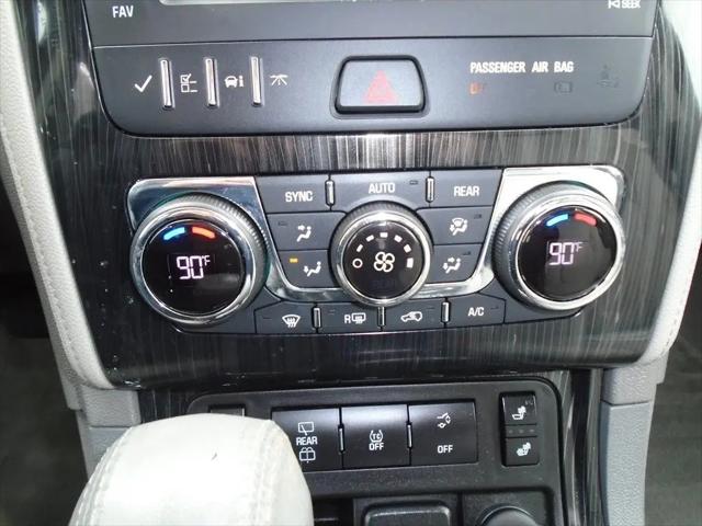 2016 Chevrolet Traverse 2LT