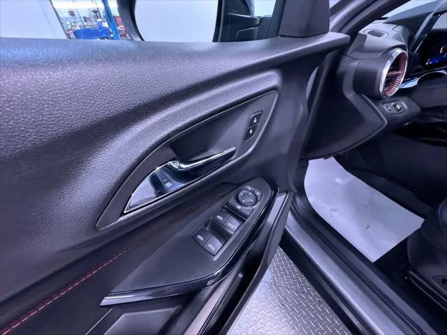 2025 Chevrolet Trax FWD 2RS