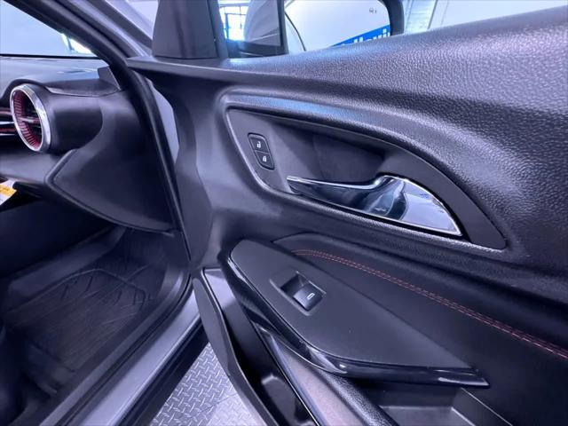 2025 Chevrolet Trax FWD 2RS