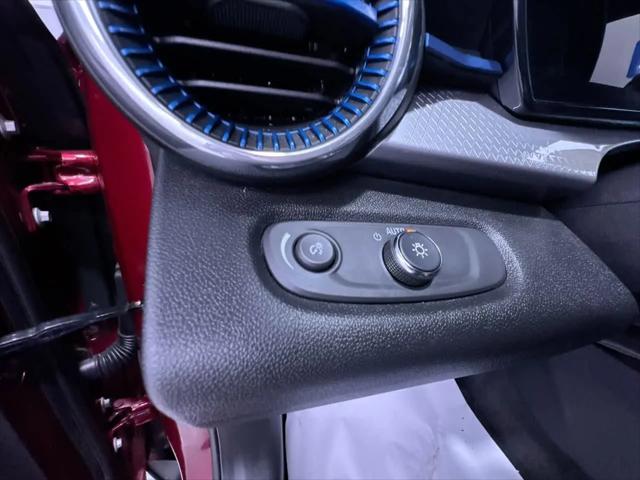 2025 Chevrolet Trax FWD LT