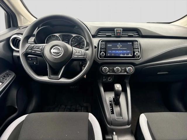 2025 Nissan Versa 1.6 S