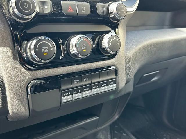 2025 Ram 5500 Tradesman/Big Horn