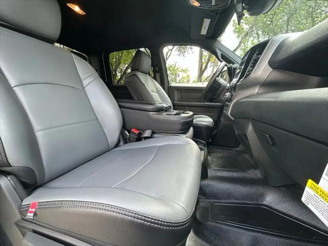 2025 Ram 5500 Tradesman/Big Horn
