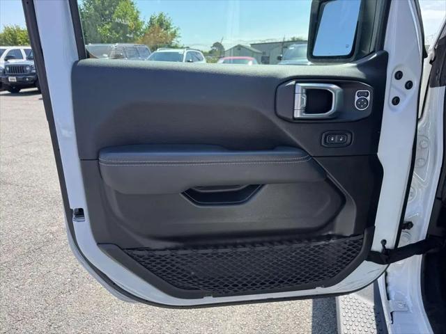 2023 Jeep Wrangler 4xe Sahara 4x4