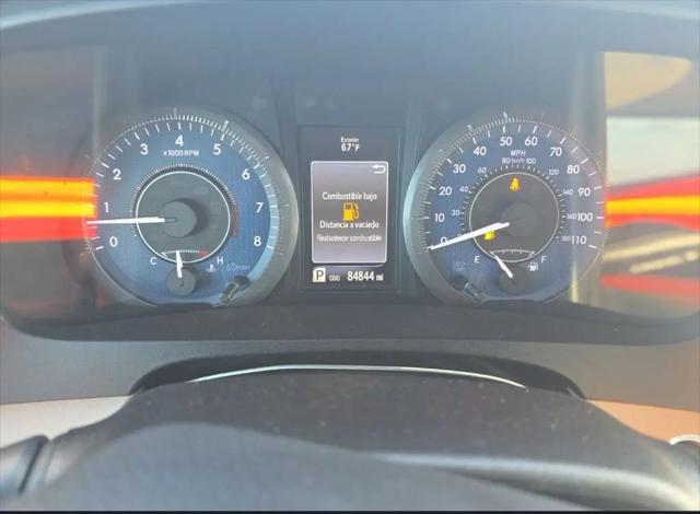 2017 Toyota Sienna XLE 8 Passenger