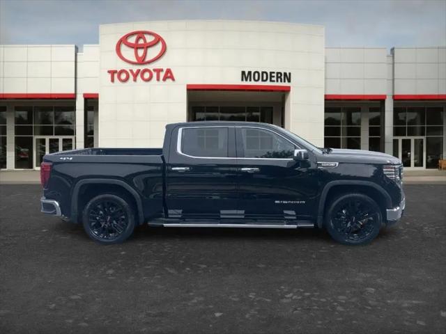2023 GMC Sierra 1500 4WD Crew Cab Short Box SLT