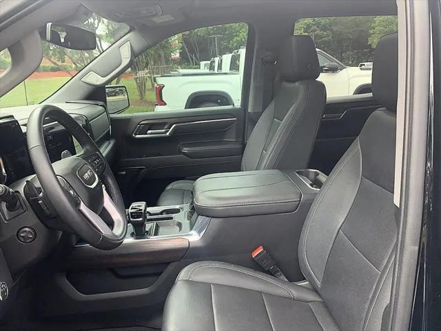 2023 GMC Sierra 1500 4WD Crew Cab Short Box SLT