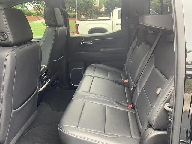 2023 GMC Sierra 1500 4WD Crew Cab Short Box SLT
