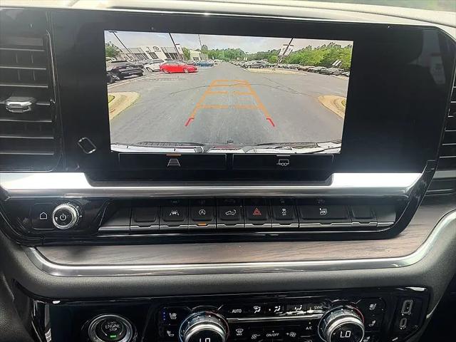 2023 GMC Sierra 1500 4WD Crew Cab Short Box SLT
