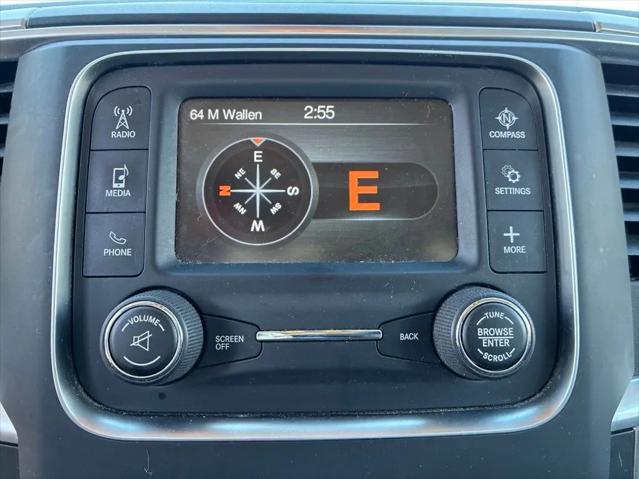 2019 Ram 1500 Classic SLT Crew Cab 4x4 6'4" Box