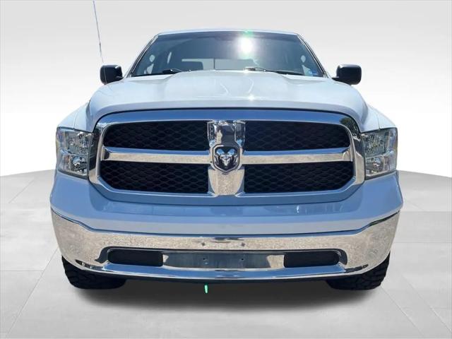 2019 Ram 1500 Classic SLT Crew Cab 4x4 6'4" Box