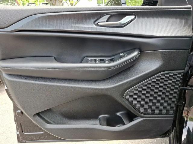 2024 Jeep Grand Cherokee L Altitude X 4x4