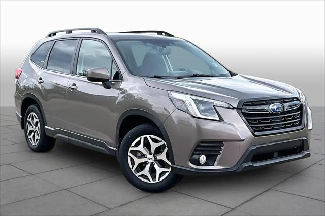 2023 Subaru Forester Premium